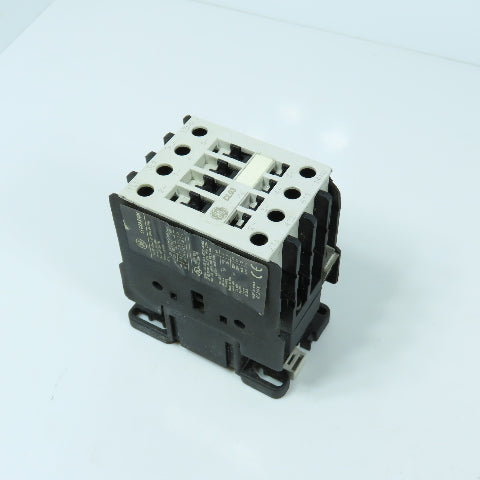 General Electric CL03A310M 3-Pole Power Contactor 45A 600V Max 24V DC Coil