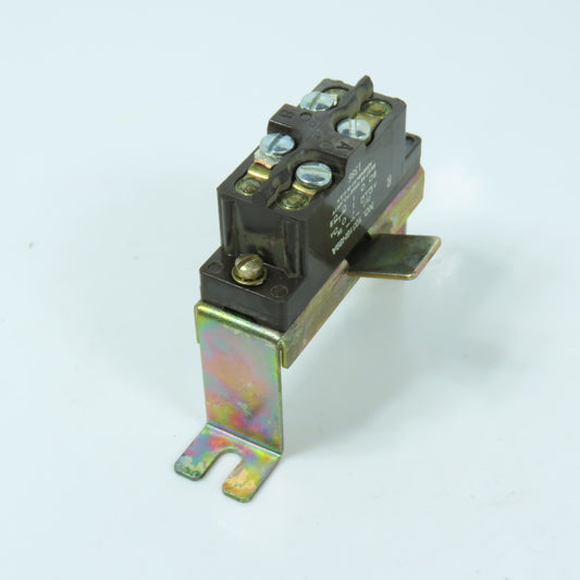 Cutler Hammer 10316H89A Precision Snap Action Limit Switch W/ Mount