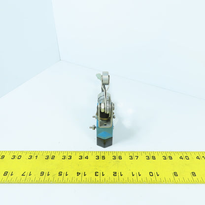 Micro Switch BZE6-2RN2 15A 45° Roller Plunger Limit Switch 125-480VAC