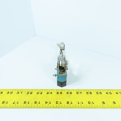 Micro Switch BZE6-2RN2 15A 45° Roller Plunger Limit Switch 125-480VAC