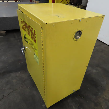 Eagle Model 1924 12 Gallon Flammable Storage Cabinet 23" x 18" x 35"