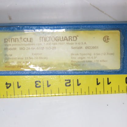 Pinnacle MG-24-8K-SMB-MO-20 Microguard Safety Light Curtain Receiver/Emitter