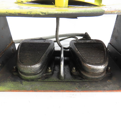Lipper Twin 632-S Foot Control Pedal Operator Switch Stand E-Stop 125-250VAC 1Ph