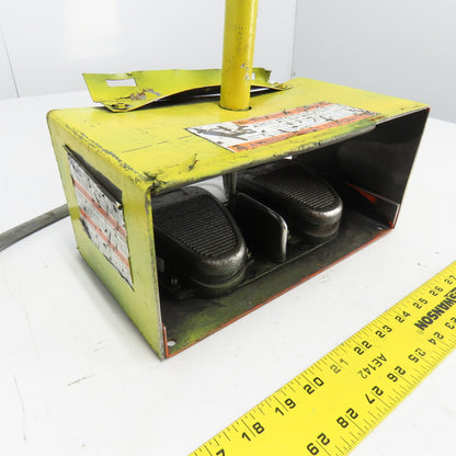 Lipper Twin 632-S Foot Control Pedal Operator Switch Stand E-Stop 125-250VAC 1Ph