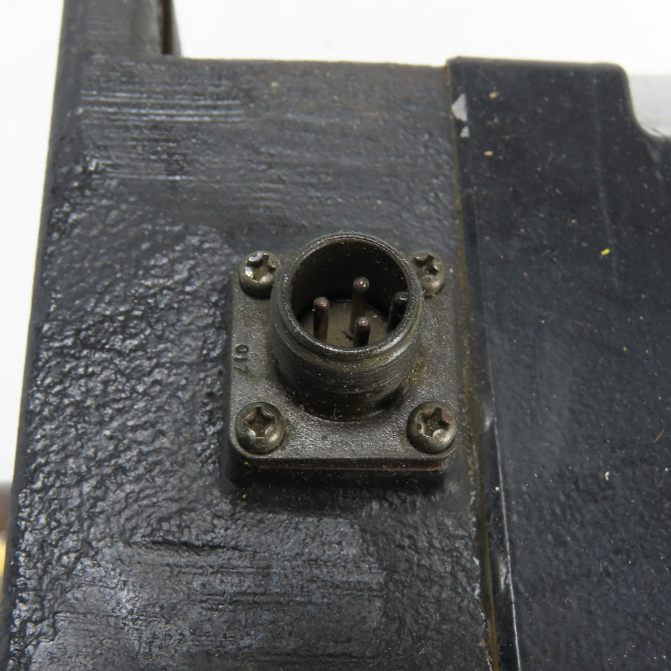 Fnauc A06B-0267-B605 4.3KW AC Servo Motor 179V 3Ph 2000RPM
