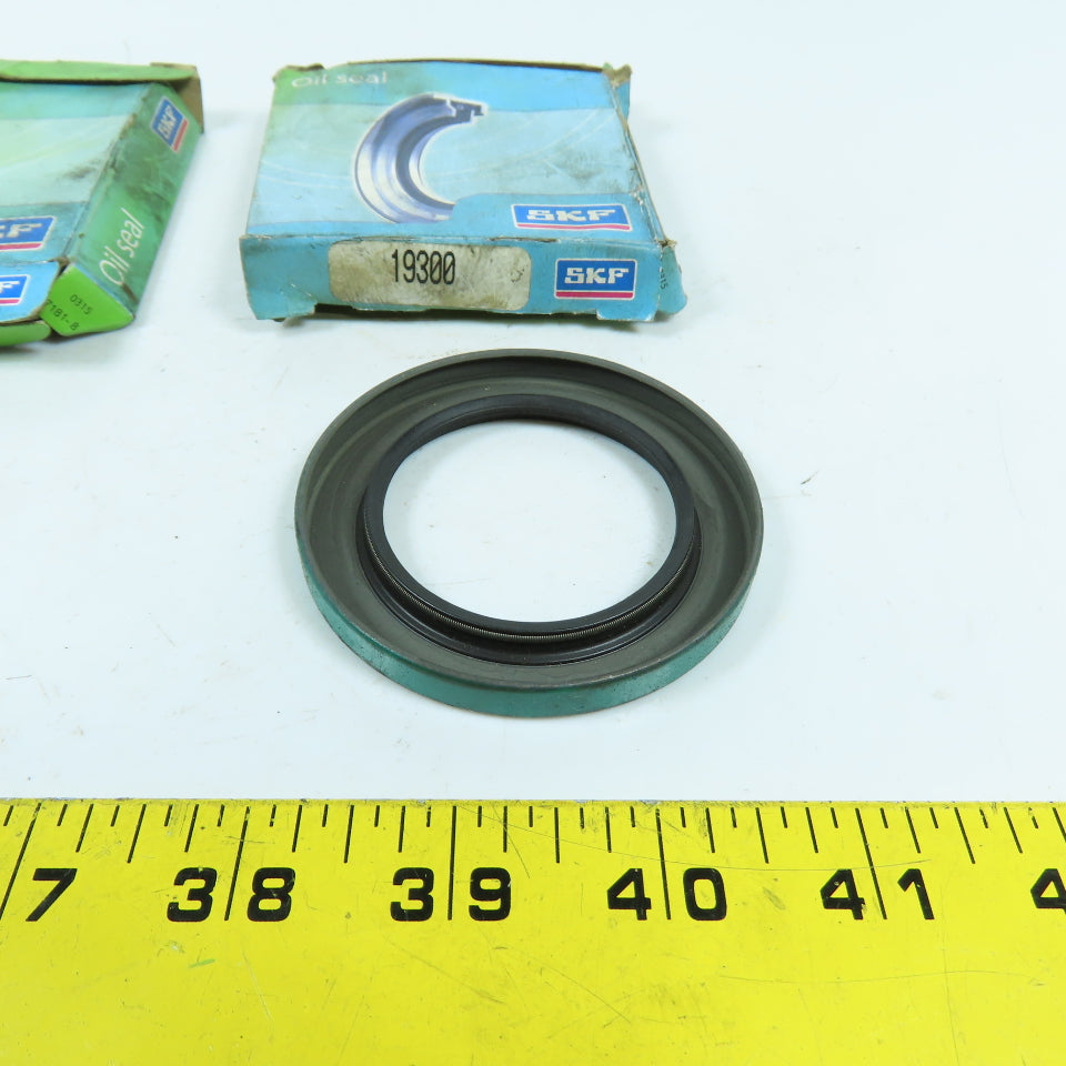 SKF 19300 Radial Shaft Oil Seal 1.938" ID x 2.875" Housing Lot Of 3