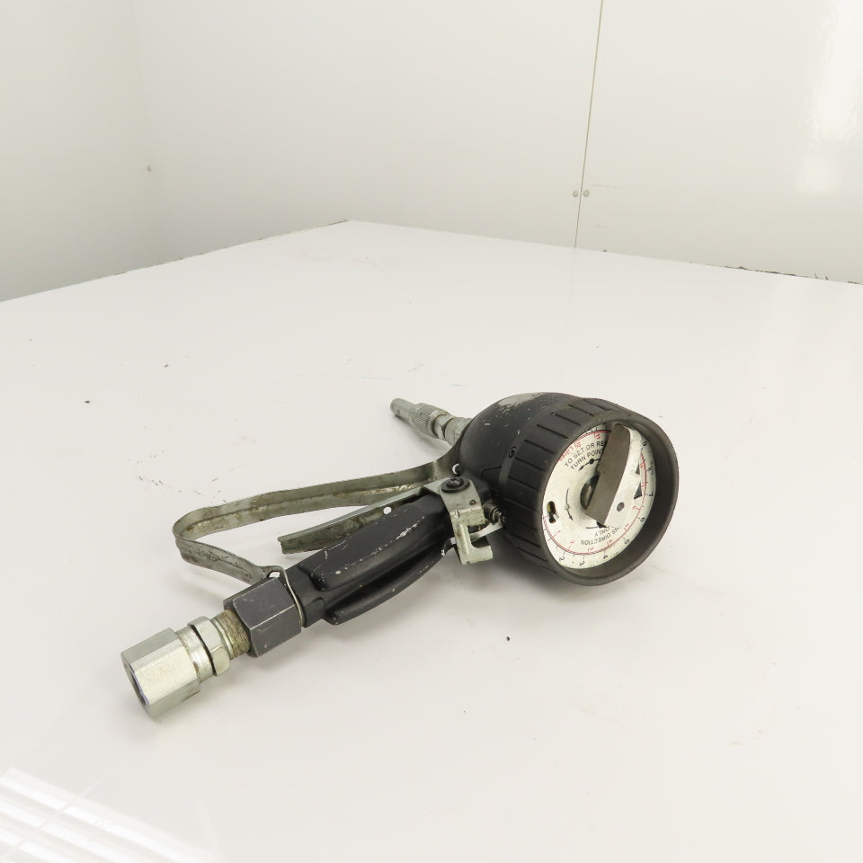 LL020504252 Analog Oil Meter 0-15 Quarts 1/2" NPT Lincoln Style