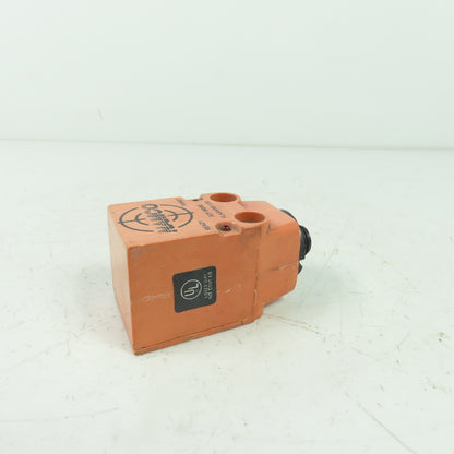Namco EE530-55420 Proximity Switch Sensor 2WAC/DC 20-230VAC/DC 1.7mA