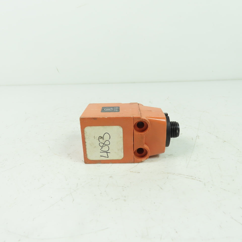 Namco EE530-55420 Proximity Switch Sensor 2WAC/DC 20-230VAC/DC 1.7mA