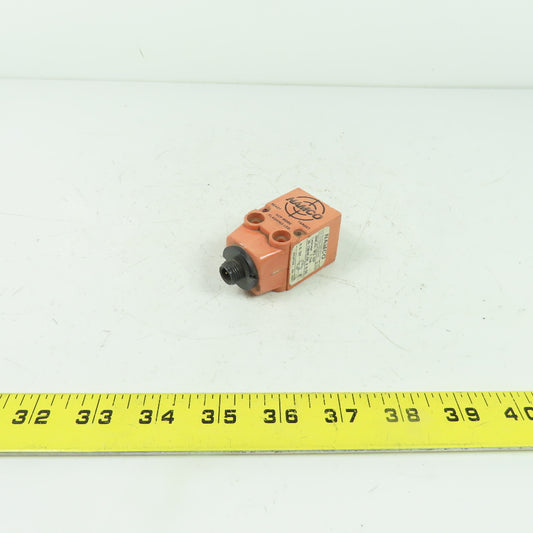Namco EE530-55420 Proximity Switch Sensor 2WAC/DC 20-230VAC/DC 1.7mA