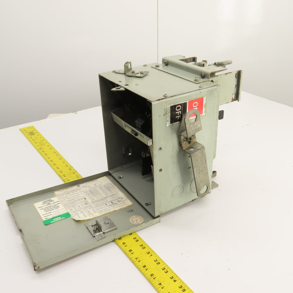 General Electric SB461RG Flex-A-Plug 30A 600v Fusible Bus Plug Switch 3PH 4W
