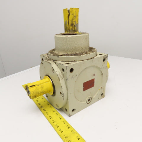 2:1 Ratio Dual Output Right Angle Gear Reducer Gearbox