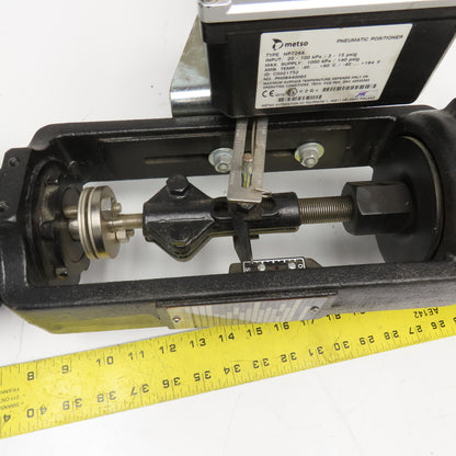 Hammel Dahl G130HGC42EA2B 1-1/2" NPT Globe Valve With Pneumatic Actuator