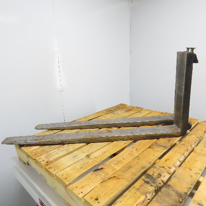 Kenhar K2100U 42" x 4" Class II 16" Carriage Pin Lock Forklift Fork Lot Of 2