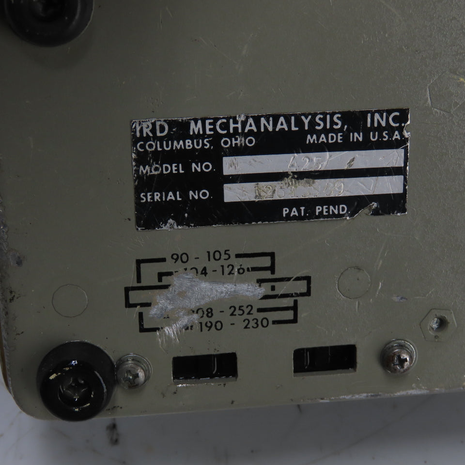 IRD Mechanalysis Model 425 Battery Charger 90-252VAC 48-440Hz 36VA Max