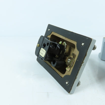 Allen Bradley 600-TCX5 Ser D Manual Motor Starter Switch 1HP 1PH 115-230V Nema 4