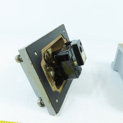 Allen Bradley 600-TCX5 Ser D Manual Motor Starter Switch 1HP 1PH 115-230V Nema 4