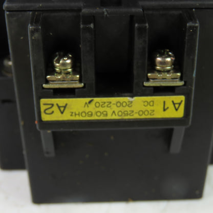 Fuji SC-2N/SE Magnetic Contactor 60A 200-250V Coil