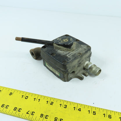 Speedaire 6X366 Manual Air Control Valve 4-Way / 3-Position 1/2" NPT 150PSI