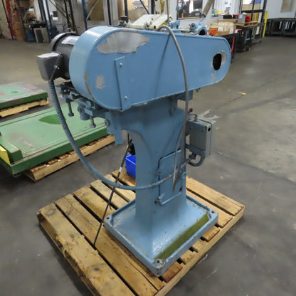 US Machine & Tool Co. 1HP Horizontal Mill Milling Machine 230V 3PH W/ Vise