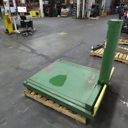 Blackhawk 67434 1-1/2 Ton 3000LB 48" x 36" Air Operated One-End Lift 30" Lift