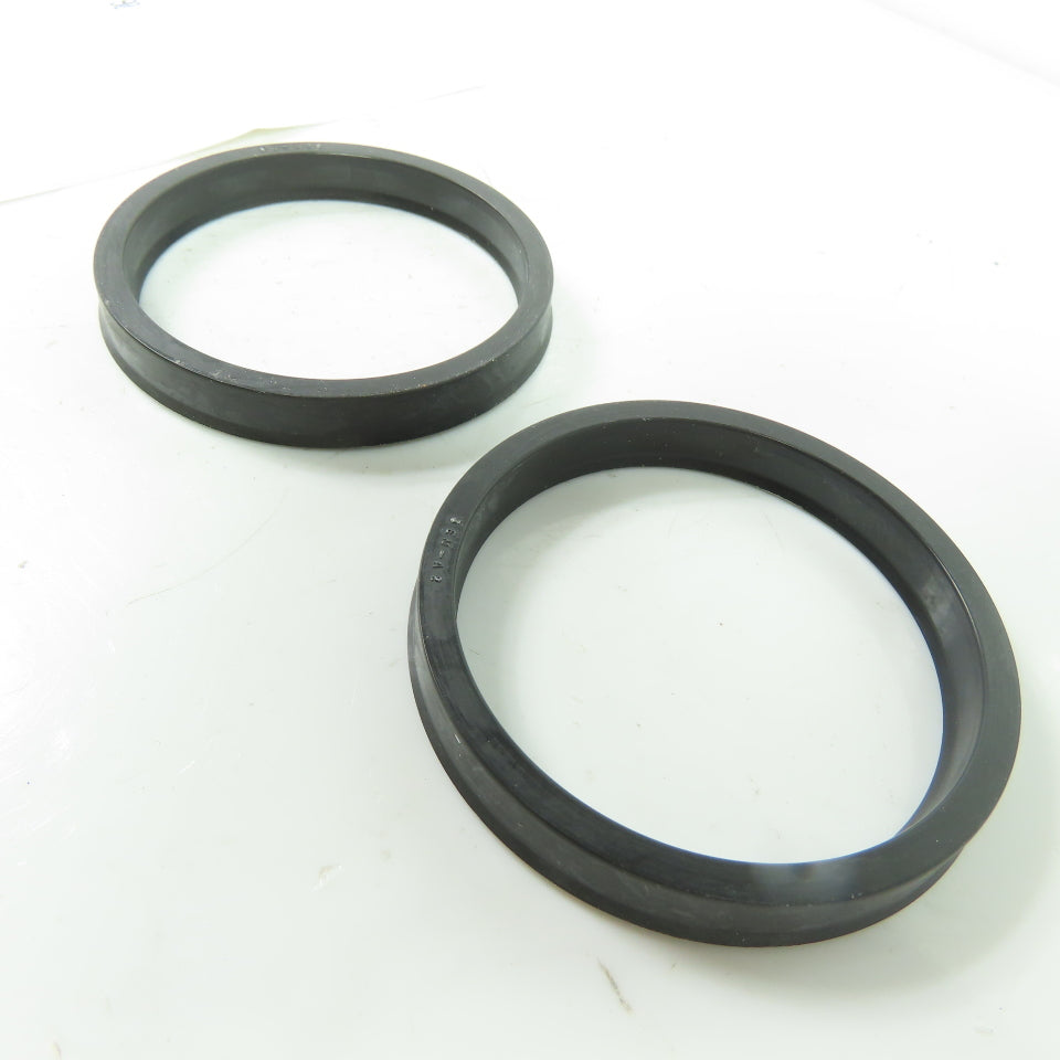Zatkoff Seals & Packings 18702500-375B P4615 Deep Type B Polypak AU-90 Lot Of 2