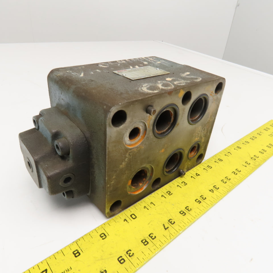 Nachi OCQ-G06-B1C-E11 Counterbalance Modular Hydraulic Valve