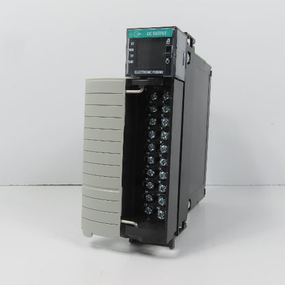 Allen Bradley 1756-OB16E Ser A ControlLogix 16 Point DC Output Module (Clean)