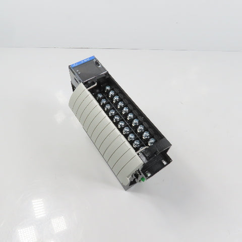 Allen Bradley 1756-IB16 Ser A ControlLogix 16 Point DC Input Module (Clean)