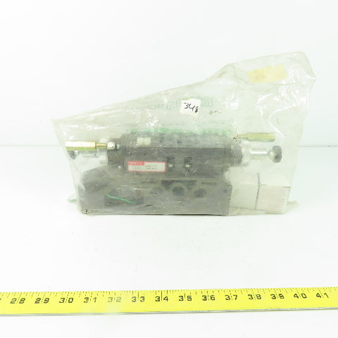 Numatics I24RD115JP Regulator Valve W/ Manifold Rep No. I23RD100JP NEW