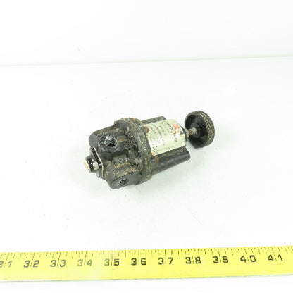 Fairchild 10132 Model 10 Pressure Regulator 500PSI Max .5-30PSI Range