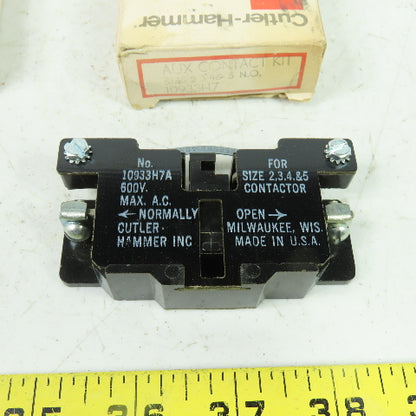 Cutler-Hammer 10933H7 Auxiliary Contact Size 2,3,3,5 600VAC Lot Of 2