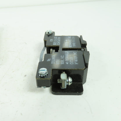 Cutler-Hammer 10933H7 Auxiliary Contact Size 2,3,3,5 600VAC Lot Of 2