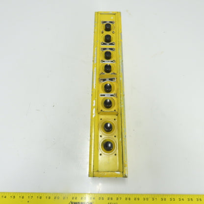 Hubbell Type 2016 WPBC 8-Button Pushbutton Control Pendant Station 120VAC 250VDC