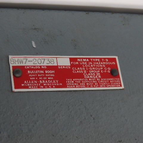 Allen Bradley 8HW7-20738 Bulletin 800H 4-Station Start/Stop Hazardous Switch