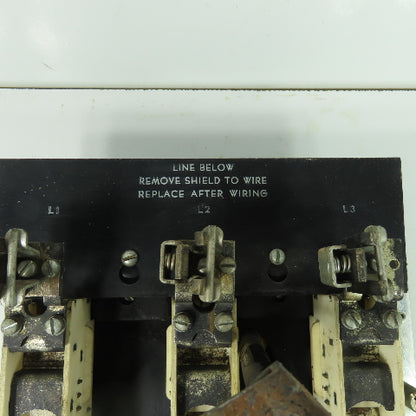 Trumbull Electric 3 Pole Fused Disconnect Switch