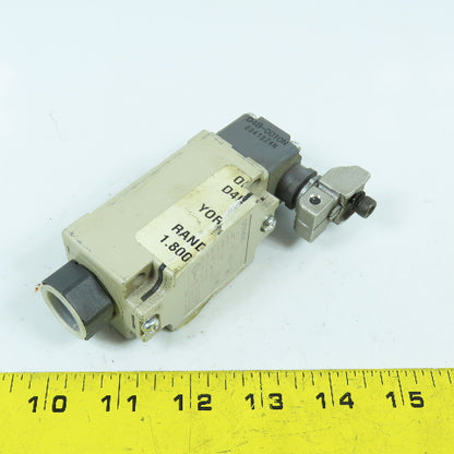 Omron D4B-4116N Limit Switch 2A 400V W/ D4B-0010N Operating Head