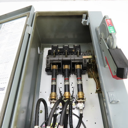 Allen Bradley 512-CJB-3E-5G-6XGP-24R Nema 2 Combination Motor Starter 25HP 480V