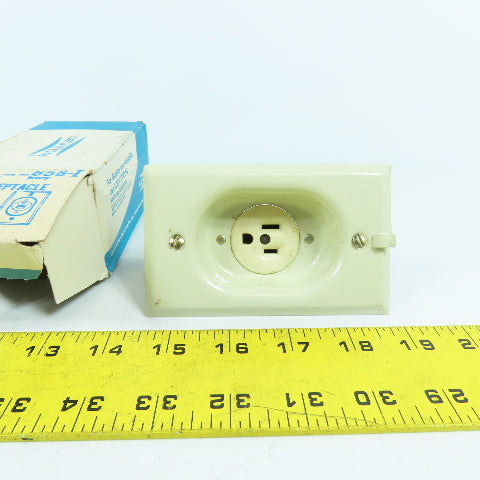 Leviton 658-I Ivory Clock Receptacle 15A 125V W/ Metal Plate