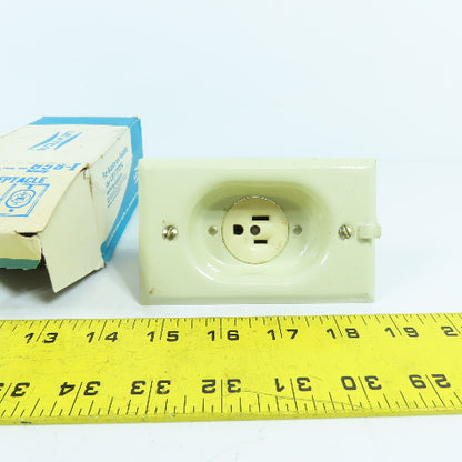 Leviton 658-I Ivory Clock Receptacle 15A 125V W/ Metal Plate