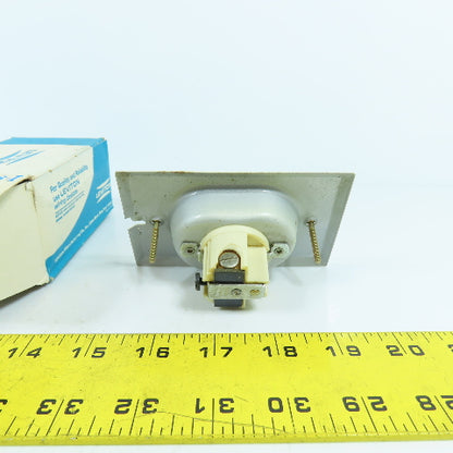 Leviton 658-I Ivory Clock Receptacle 15A 125V W/ Metal Plate