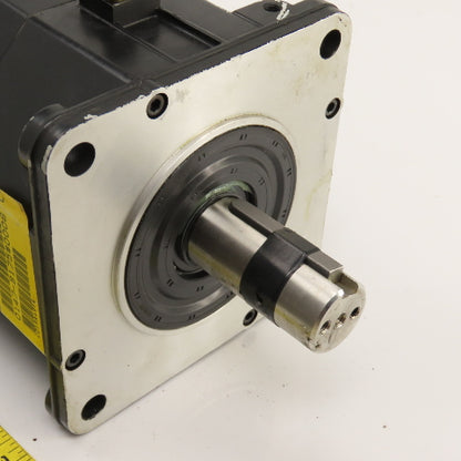 Fanuc A06B-0147-B175 3.8kW AC Servo Motor 157V 2000RPM 133HZ 3-Phase 15A