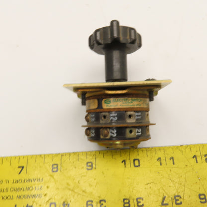 Electro Switch Corp. 31202B 125/250VAC 3 Position Selector Switch