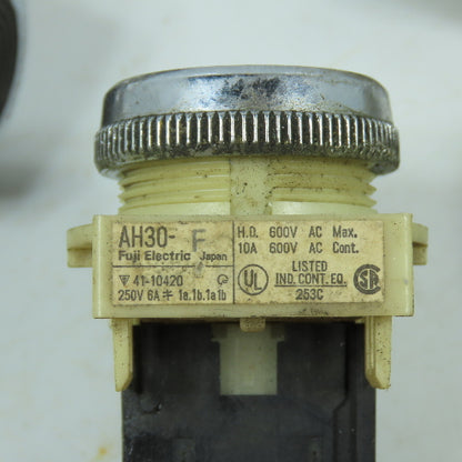 Fuji AH30-F Black Momentary Contact Push Button Switch 600VAC 10A Lot Of 11