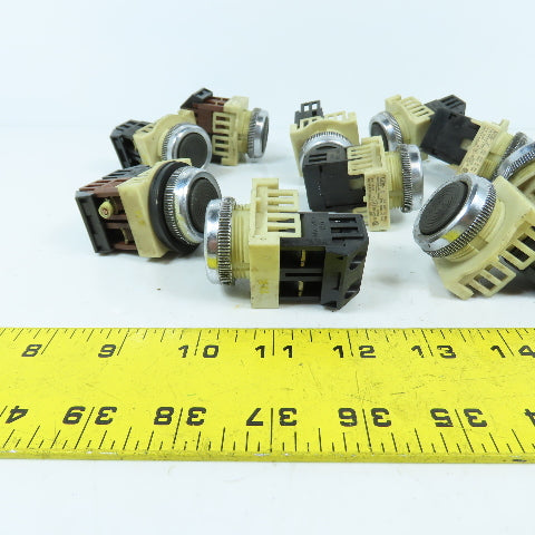 Fuji AH30-F Black Momentary Contact Push Button Switch 600VAC 10A Lot Of 11