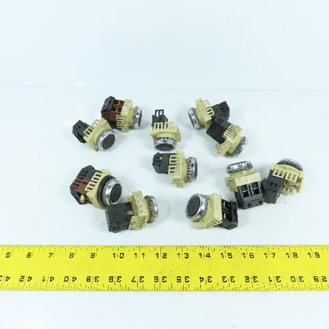 Fuji AH30-F Black Momentary Contact Push Button Switch 600VAC 10A Lot Of 11