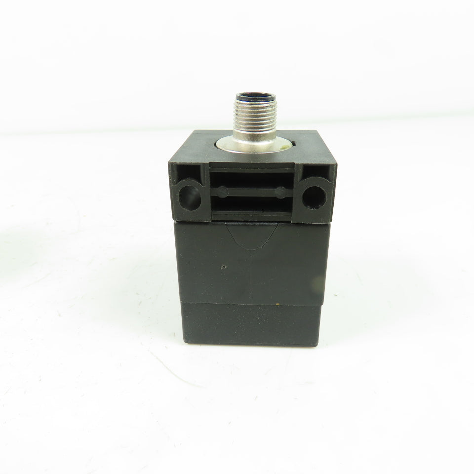 Pepperl+Fuchs NBB15-L2-A2-C-V1 Inductive Proximity Sensor 10-30VDC NEW