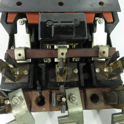 General Electric THMC34V2 3-Pole Fusible Disconnect Switch MW200 200A 600V