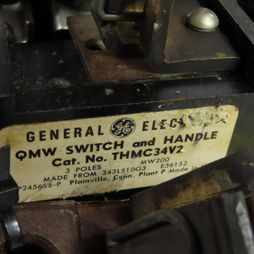 General Electric THMC34V2 3-Pole Fusible Disconnect Switch MW200 200A 600V