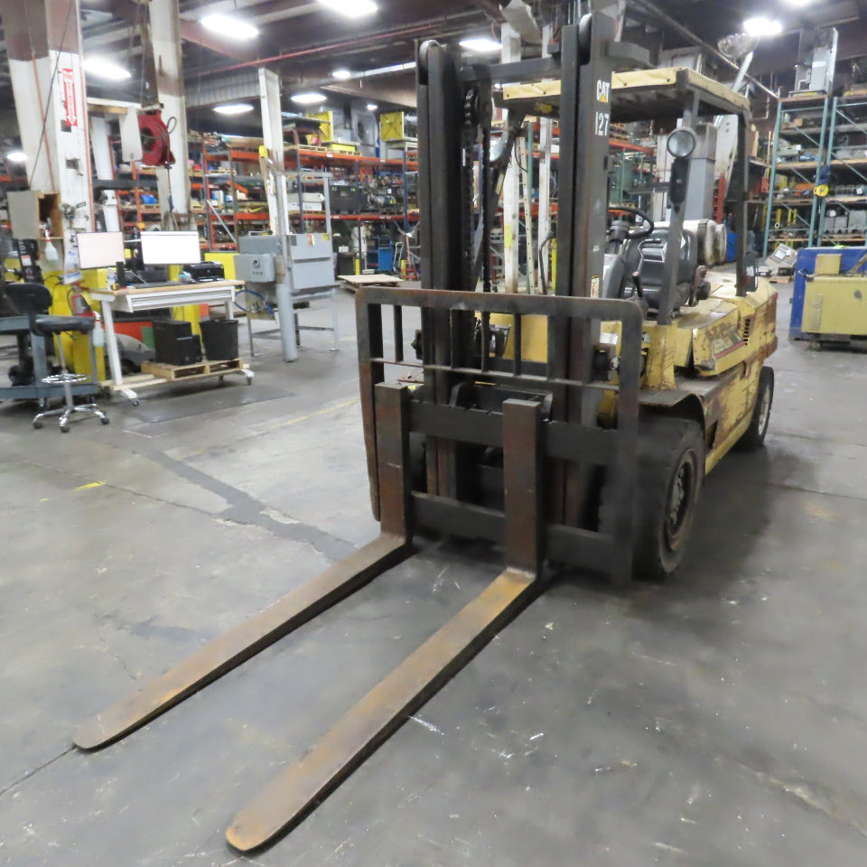 Caterpillar GP50 11,000LB Forklift 2 Stage LPG Gas 120" Lift 65" x 6" Forks